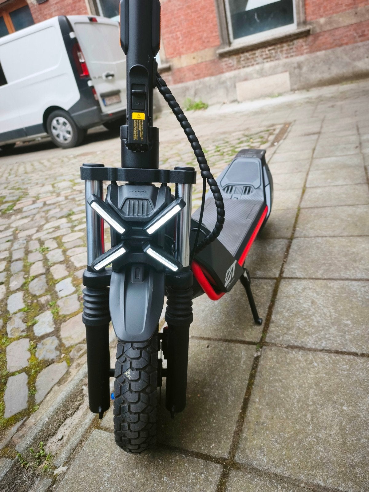 Trottinette électrique Segway ZT3 PRO, Enlèvement