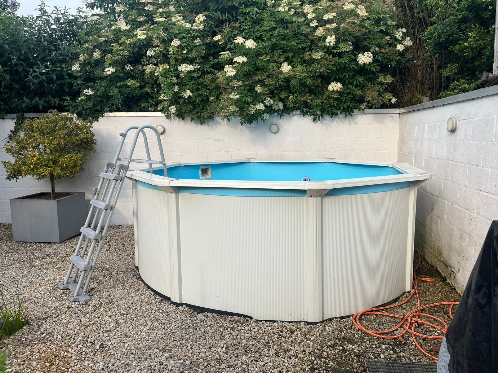 piscine Bestway avec paroi métallique, Jardin & Terrasse, 200 à 400 cm, Rond, Enlèvement, Utilisé