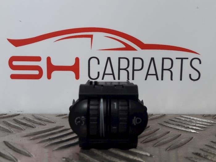 Schakelaar Koplamp Ihv van een Volkswagen Golf, Gebruikt, -, Volkswagen, -