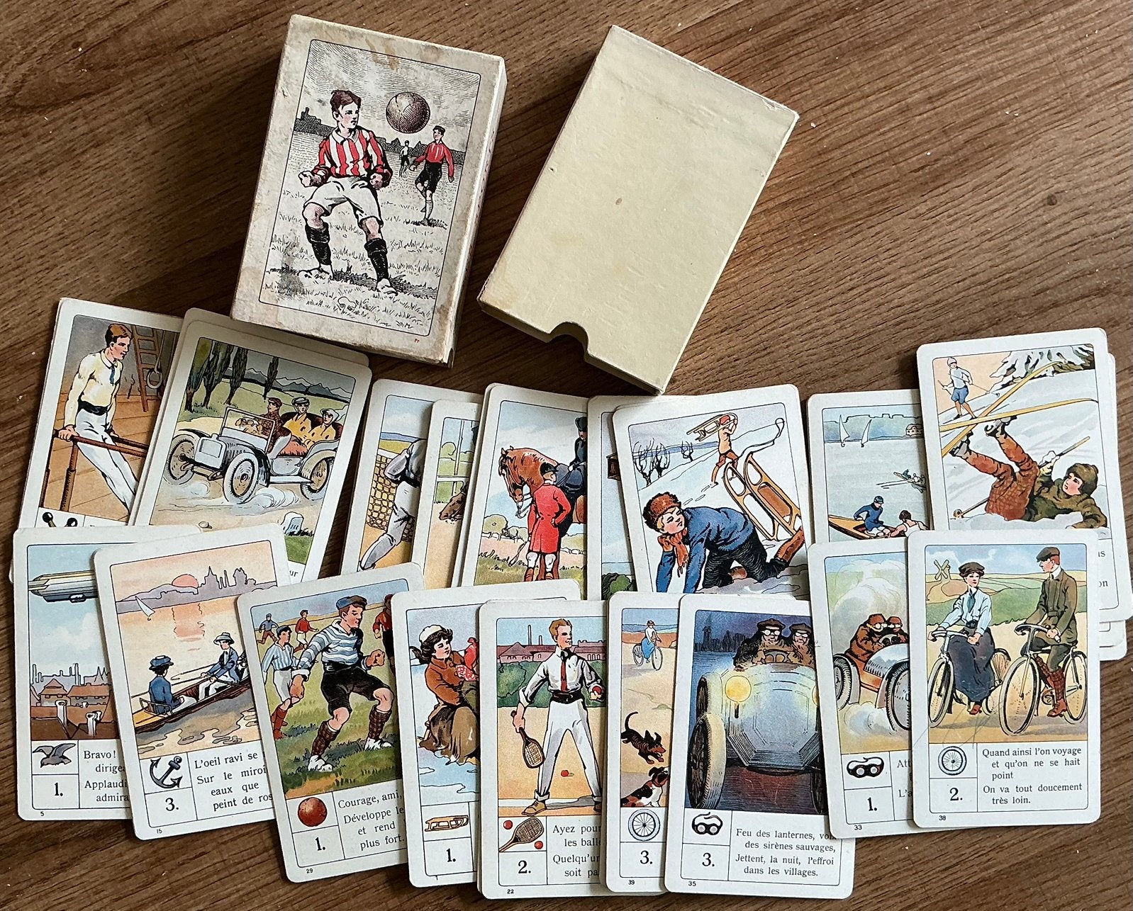 Ancien jeu de quatuor LES SPORTS, Enlèvement ou Envoi, Comme neuf, Jeu(x) des sept familles