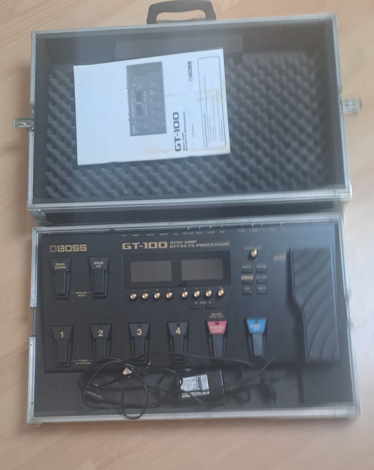 Boss GT100, Enlèvement ou Envoi