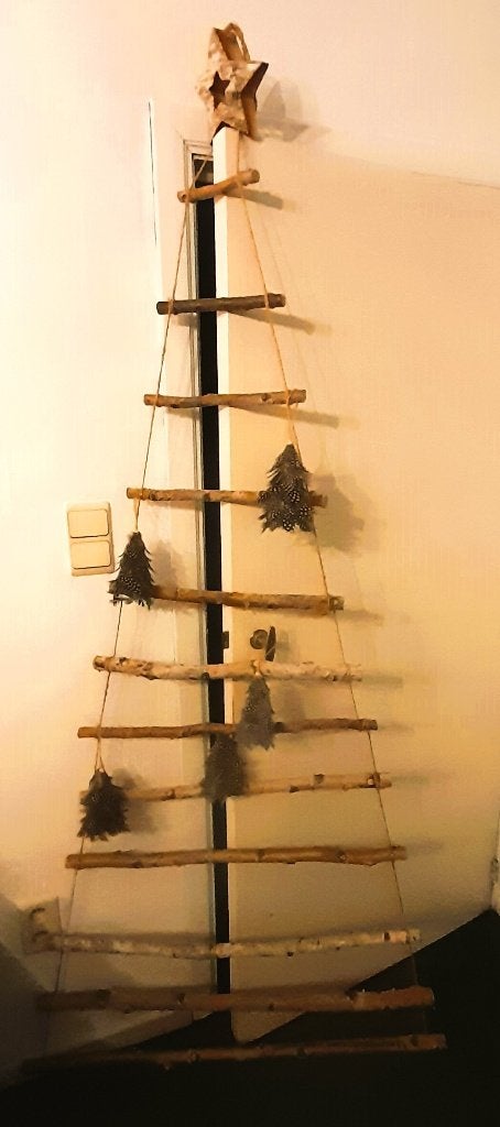 Natuurlijke kerstboom in takken, Diversen, Kerst, Ophalen, Zo goed als nieuw