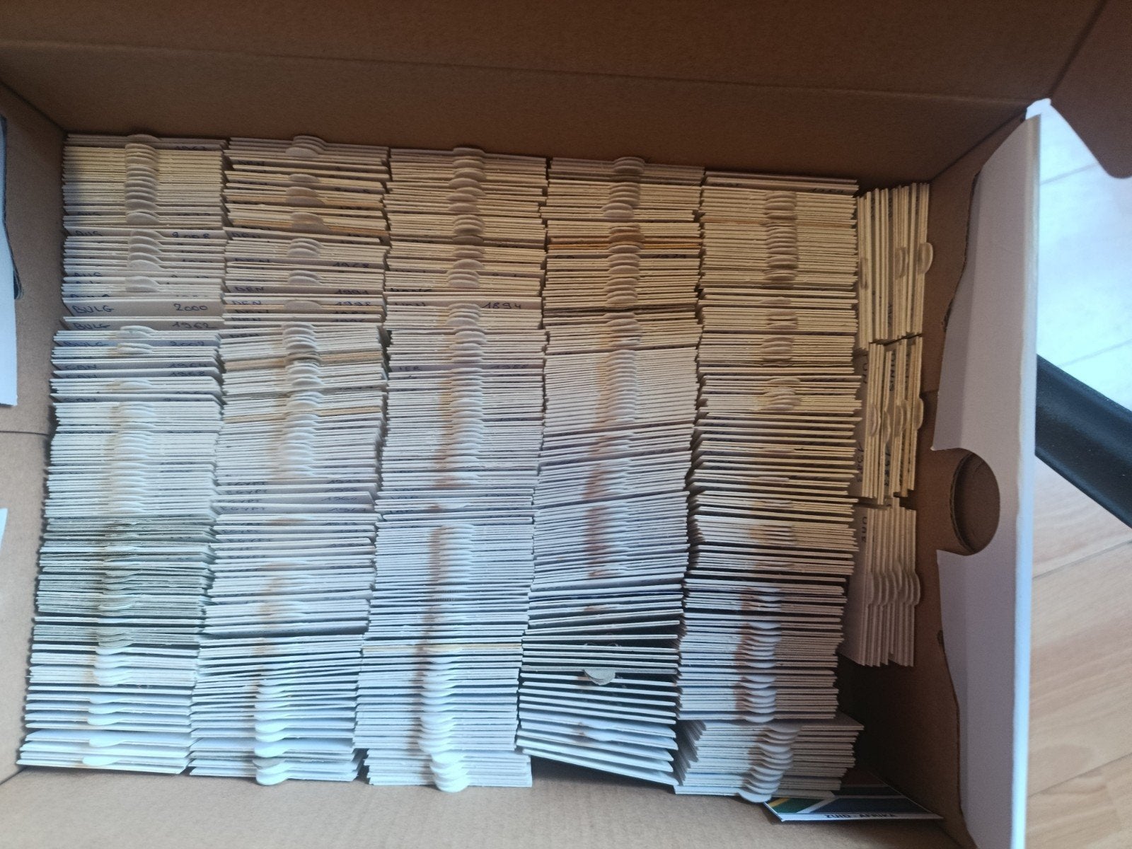 Wereldmunten in munthouder 664 stuks te koop, Ophalen of Verzenden