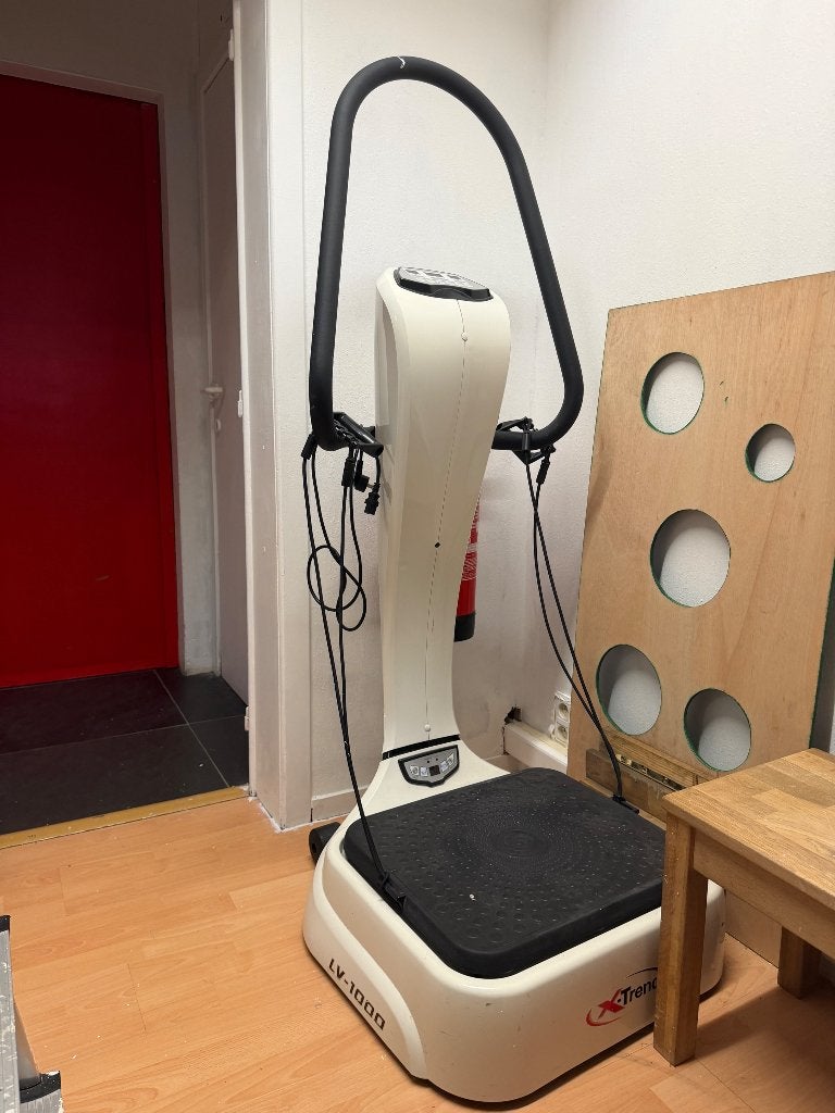 Fitness trilplaat, Sport en Fitness, Ophalen, Benen, Trilplaat