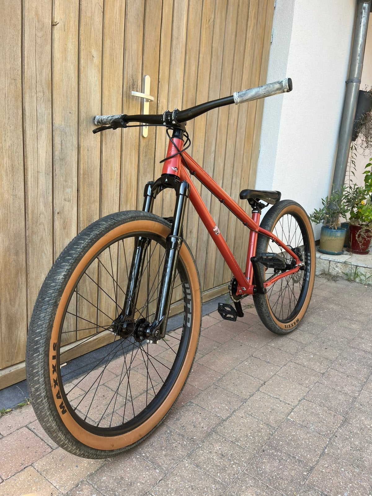 Kona shonky dirt jumper, Vélos & Vélomoteurs, Vélos | VTT & Mountainbikes, Autres marques, Enlèvement, Utilisé, Frein à disque
