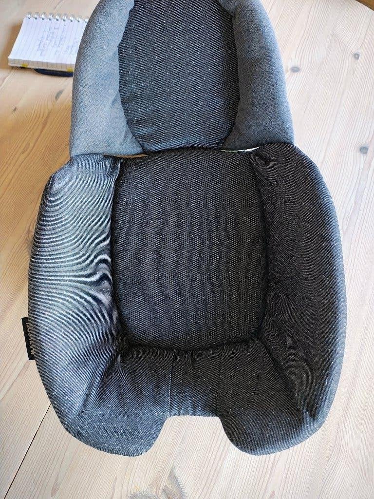 Maxi-Cosi Rock + FamilyFix, Ophalen, Gebruikt, Zijbescherming, Isofix