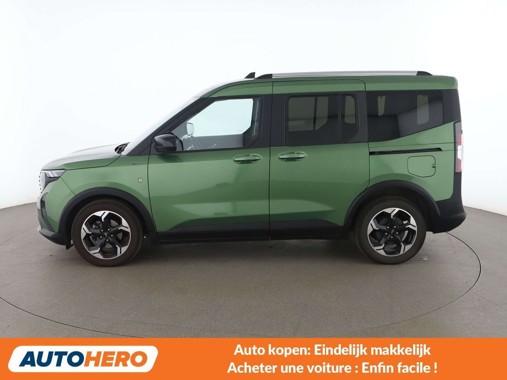 Ford Tourneo Courier 1.0 EcoBoost Active (bj 2025), 158 g/km, Gebruikt, Overige brandstoffen, 5 zetels
