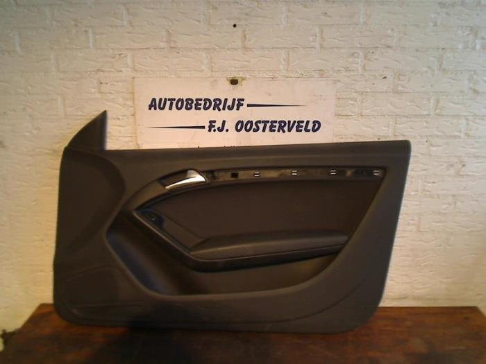 Revêtement portière 4portes avant droite d'un Audi A5, -, 3 mois de garantie, Audi, Utilisé