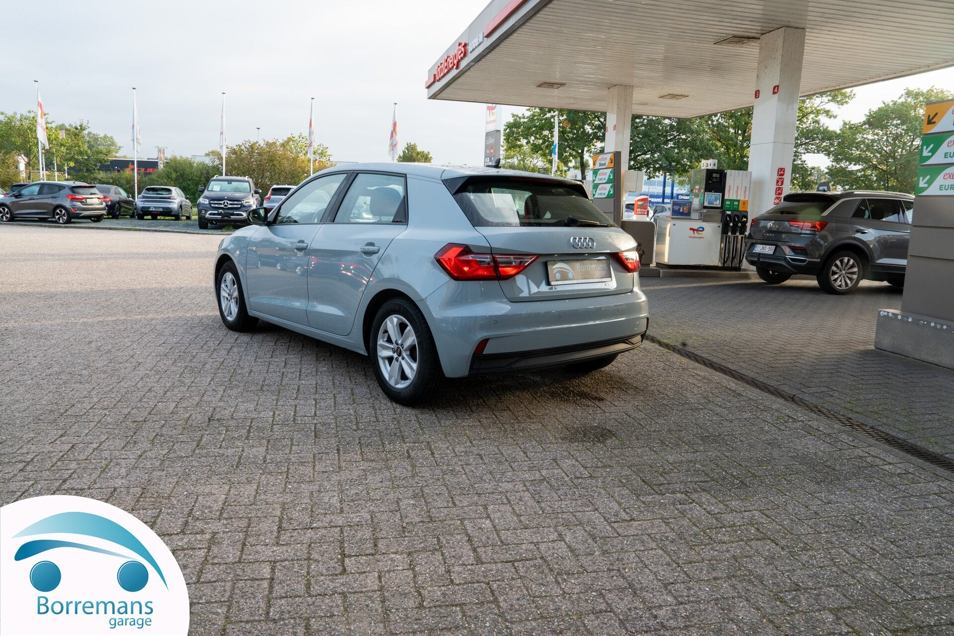 Audi A1 Sportback Automaat | Navi | CarPlay | Park Assist |, Autos, 0 kg, Achat, Euro 6, Entreprise