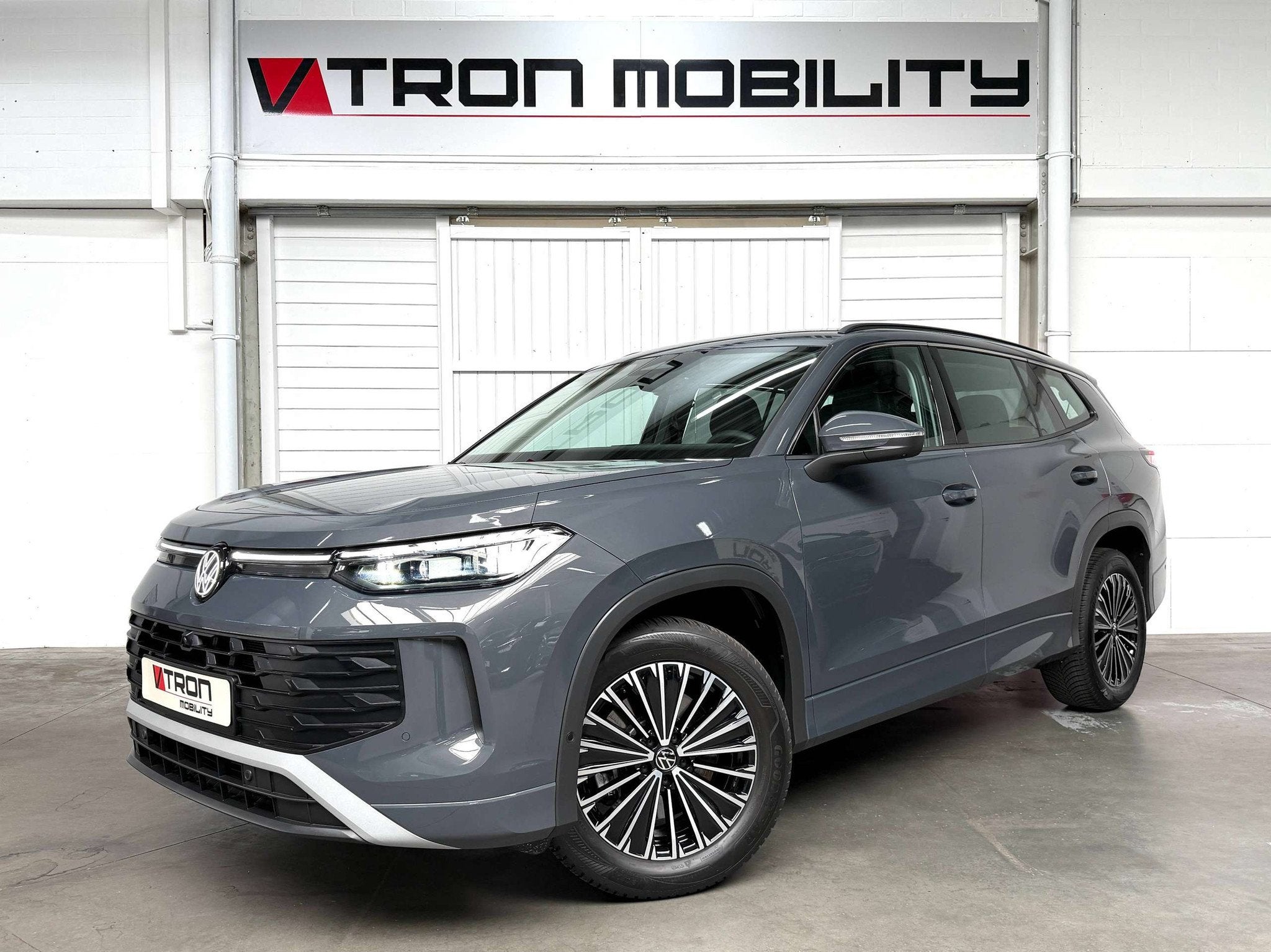 Volkswagen Tayron Tayron 1.5 eTSI mHEV ACT Life Business DSG, Auto's, 4 cilinders, Lichtsensor, Bedrijf, 5 deurs