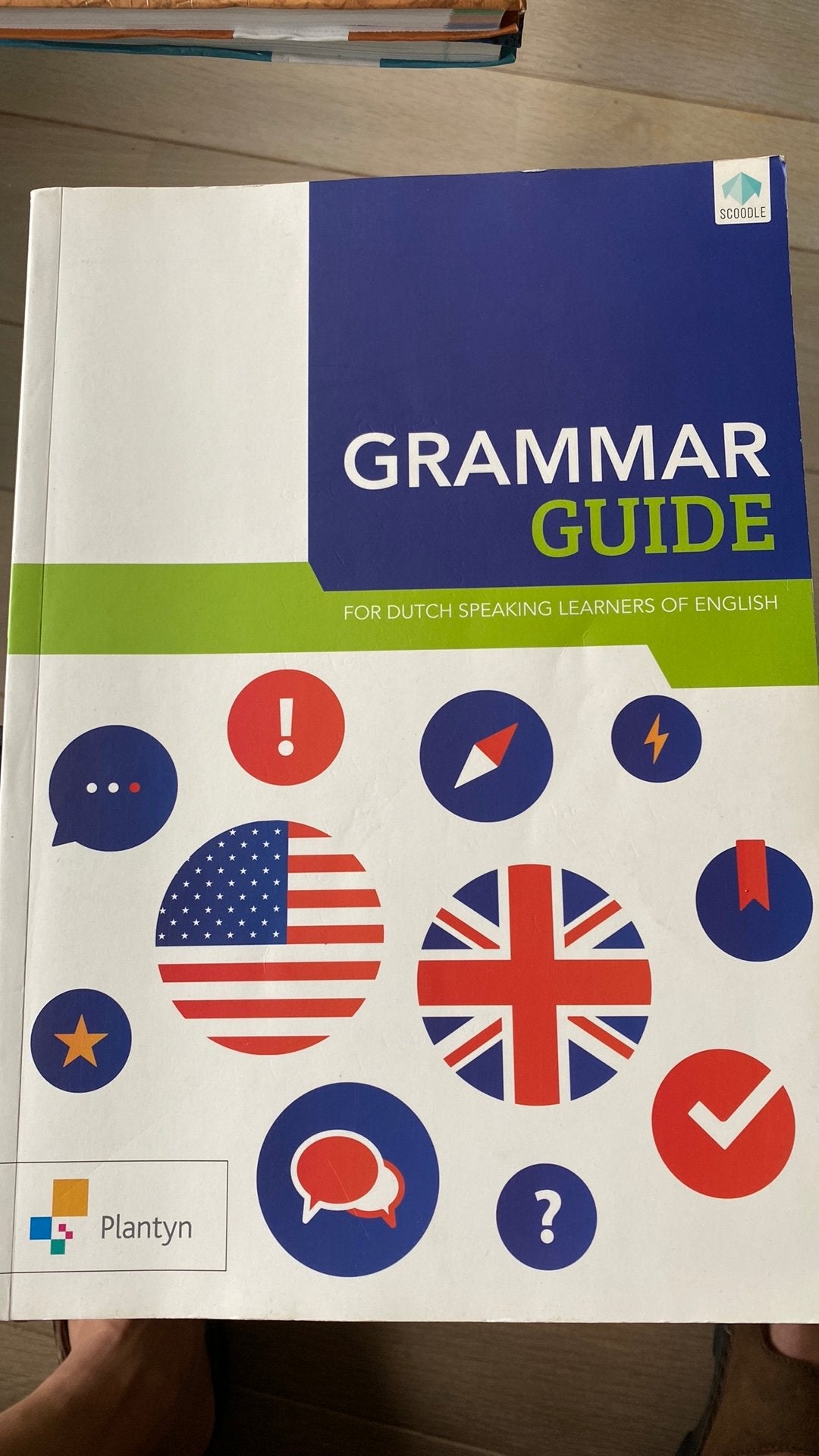 Roger Paasschyn Geert Claeys - Grammar Guide (incl. Scoodle), Livres, Livres scolaires, Enlèvement ou Envoi, Utilisé, Secondaire
