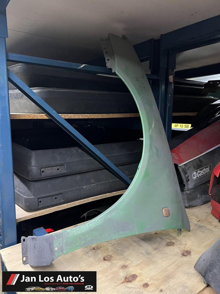 Audi A3 8L  voorscherm links '96-'99 Spatbord spatscherm, Gebruikt, -, Links, Spatbord
