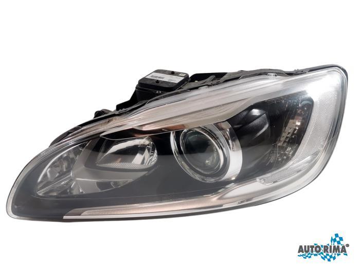 Koplamp links van een Volvo V60, Gebruikt, -, -, Ophalen of Verzenden