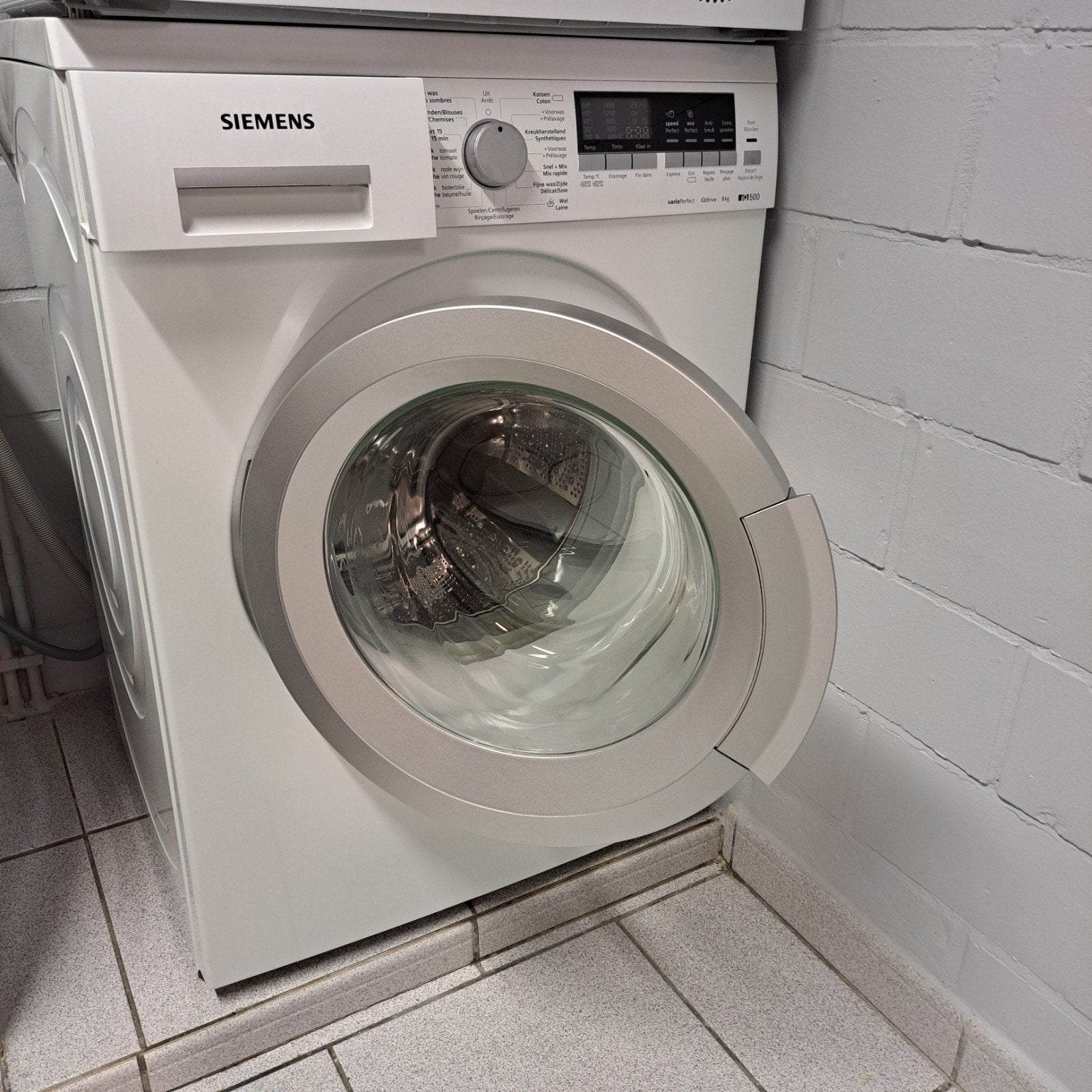 WASMACHINE, Ophalen