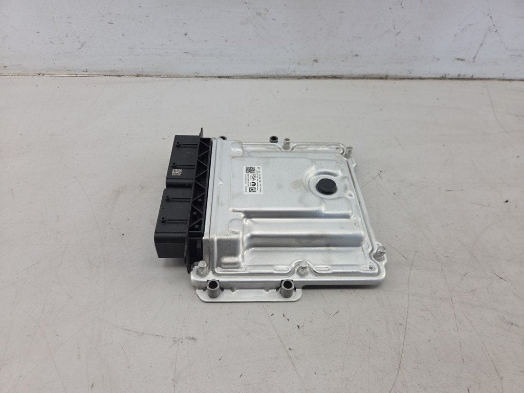 CALCULATEUR MOTEUR ECU 208 II (UB / UH / UP) (|9864641980|), Robert Bosch AG, Utilisé, Robert-Bosch-Allee 1
74232  Abstatt, DE