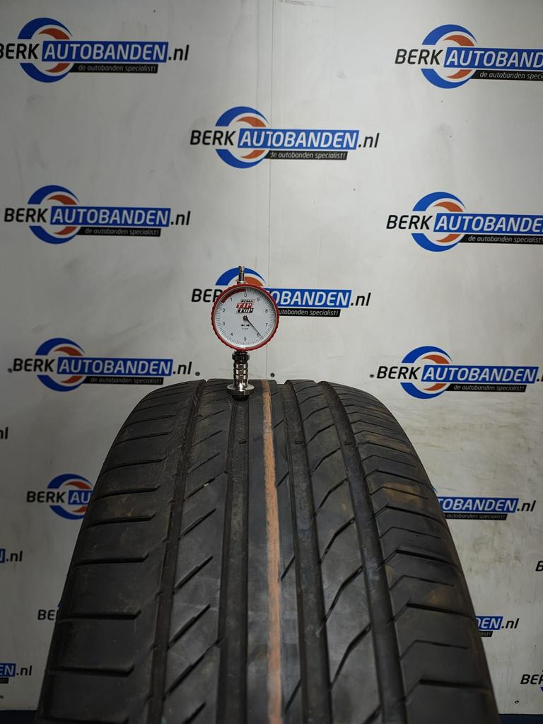 2x Continental Sportcontact 5 SSR (MOE) (RFT) 255/50 R19 103, Auto-onderdelen, Banden en Velgen, 19 inch, Gebruikt, 255 mm, -