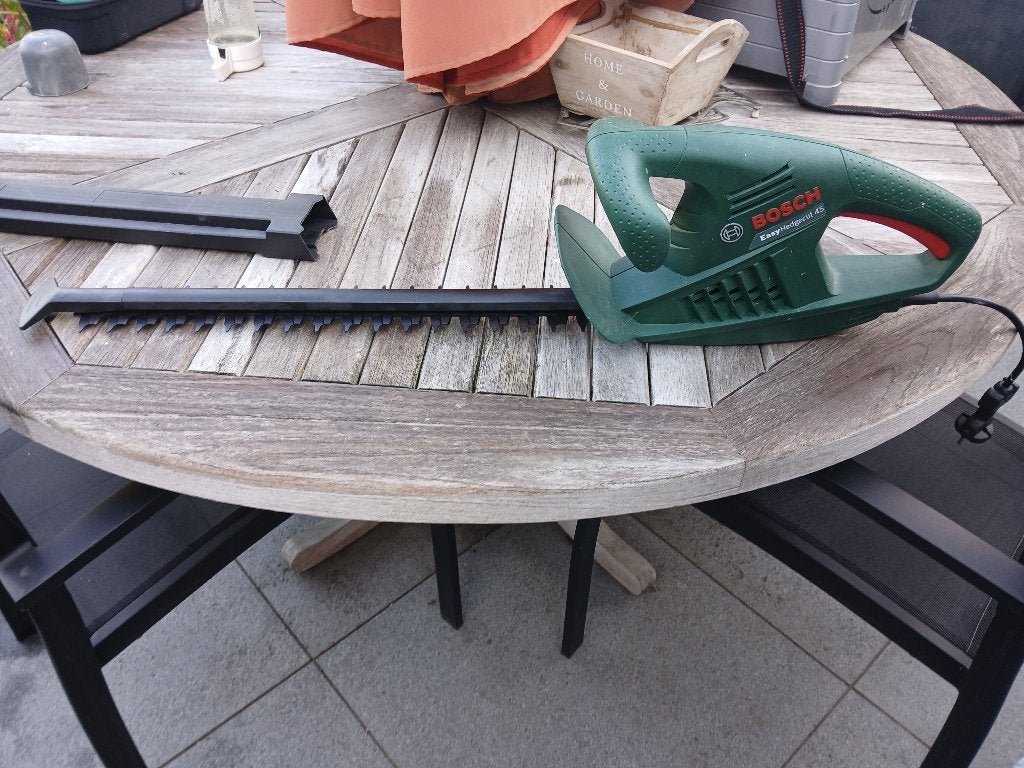Elektrische haagschaar, Tuin en Terras, Ophalen, Nieuw, Elektrisch, Bosch