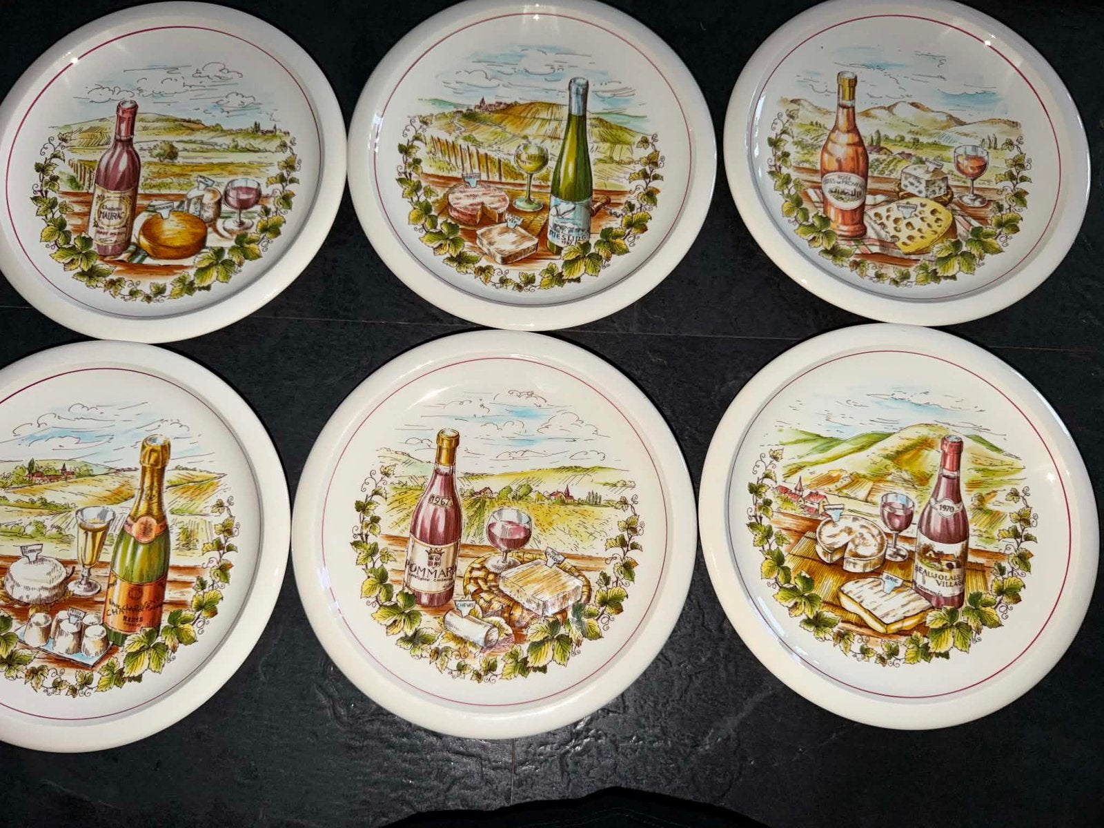 Assiettes à fromage, Enlèvement, Comme neuf