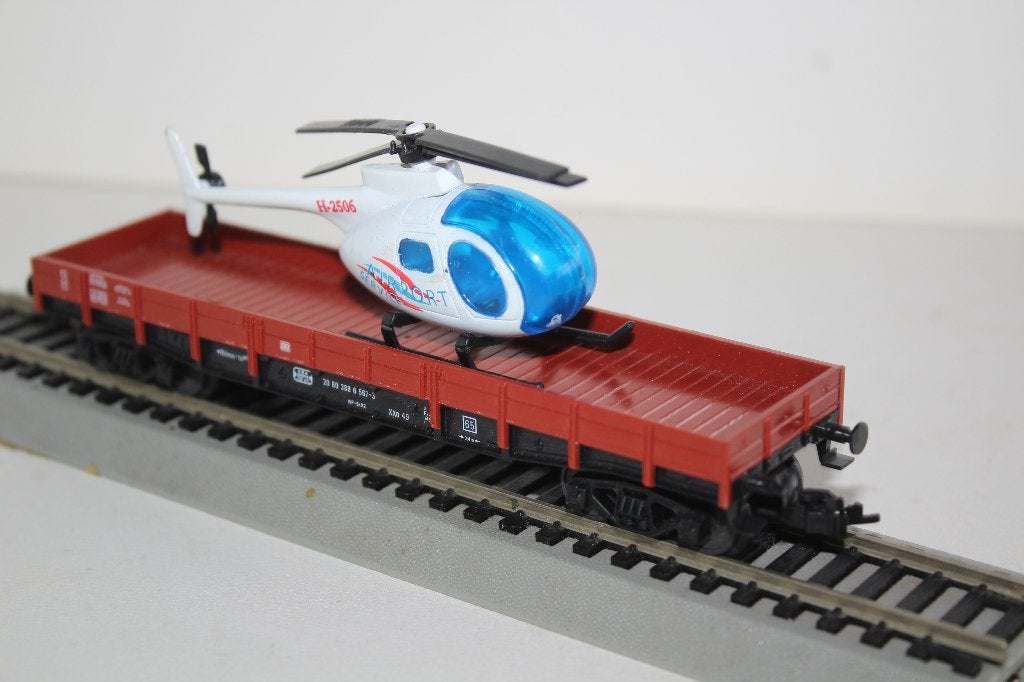 Fleischmann dubbelassige platte wagen + hélico, Hobby en Vrije tijd, Gebruikt, Gelijkstroom, Fleischmann, Wagon
