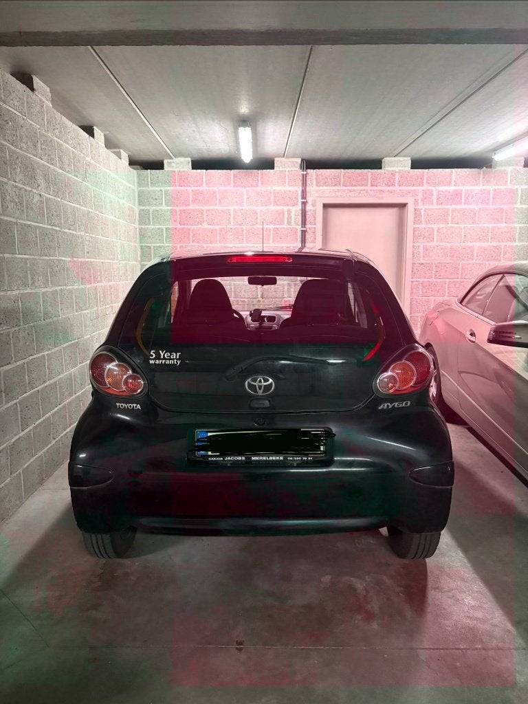 toyota aygo, Auto's, Toyota, 4 zetels, Stof, Zwart, Zwart