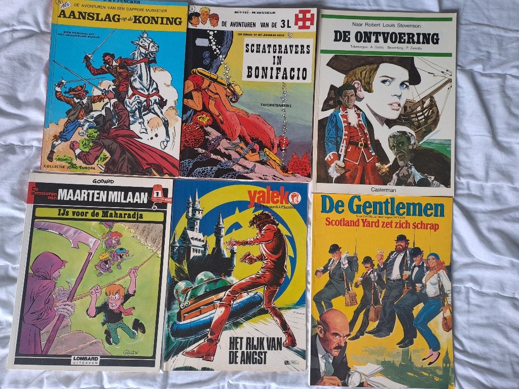 Strips € 1, Boeken, Gelezen, Ophalen of Verzenden, Diverse auteurs en tekenaars, Meerdere stripboeken