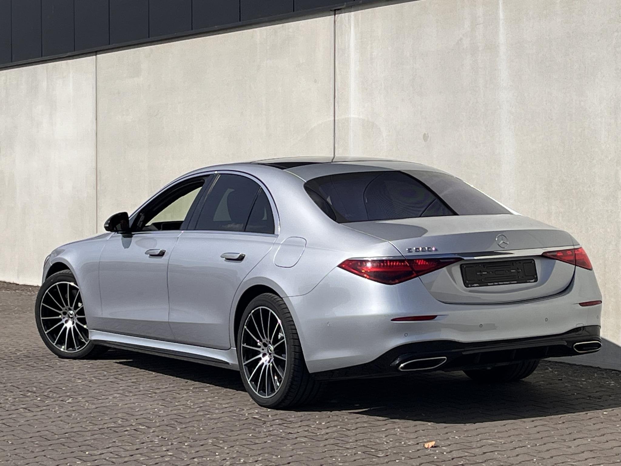 Mercedes-Benz S-Klasse 580 e, Auto's, Automaat, 4 deurs, Plug-in hybride, Bruin