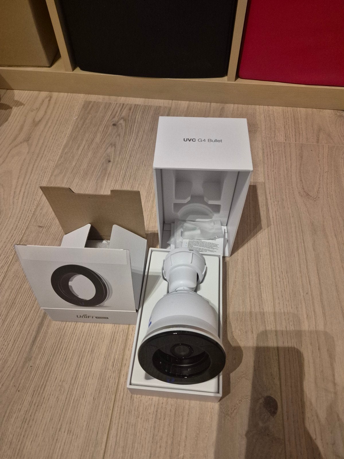 Ubiquiti UniFi Protect G4-Bullet + uvc g4 irextender, Ophalen, Zo goed als nieuw, Buitencamera