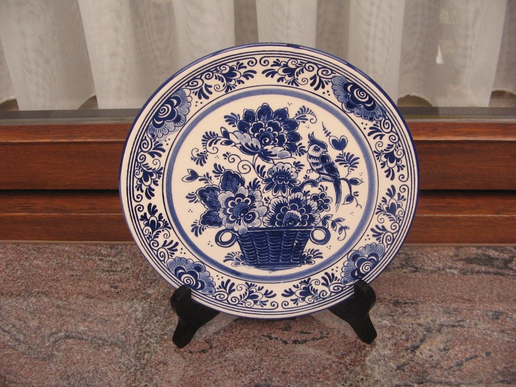 Delfs blauw bord + staander diameter 20 cm, Antiek en Kunst, Ophalen
