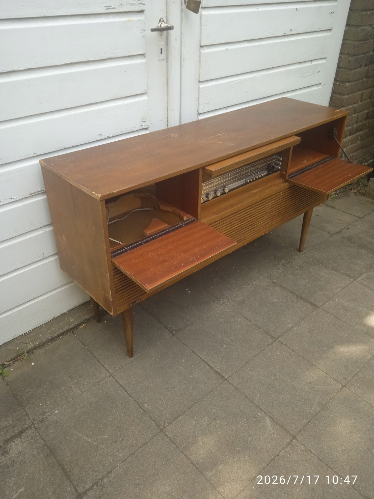 Gratis radio kast Philips 50jaren, Antiek en Kunst, Ophalen