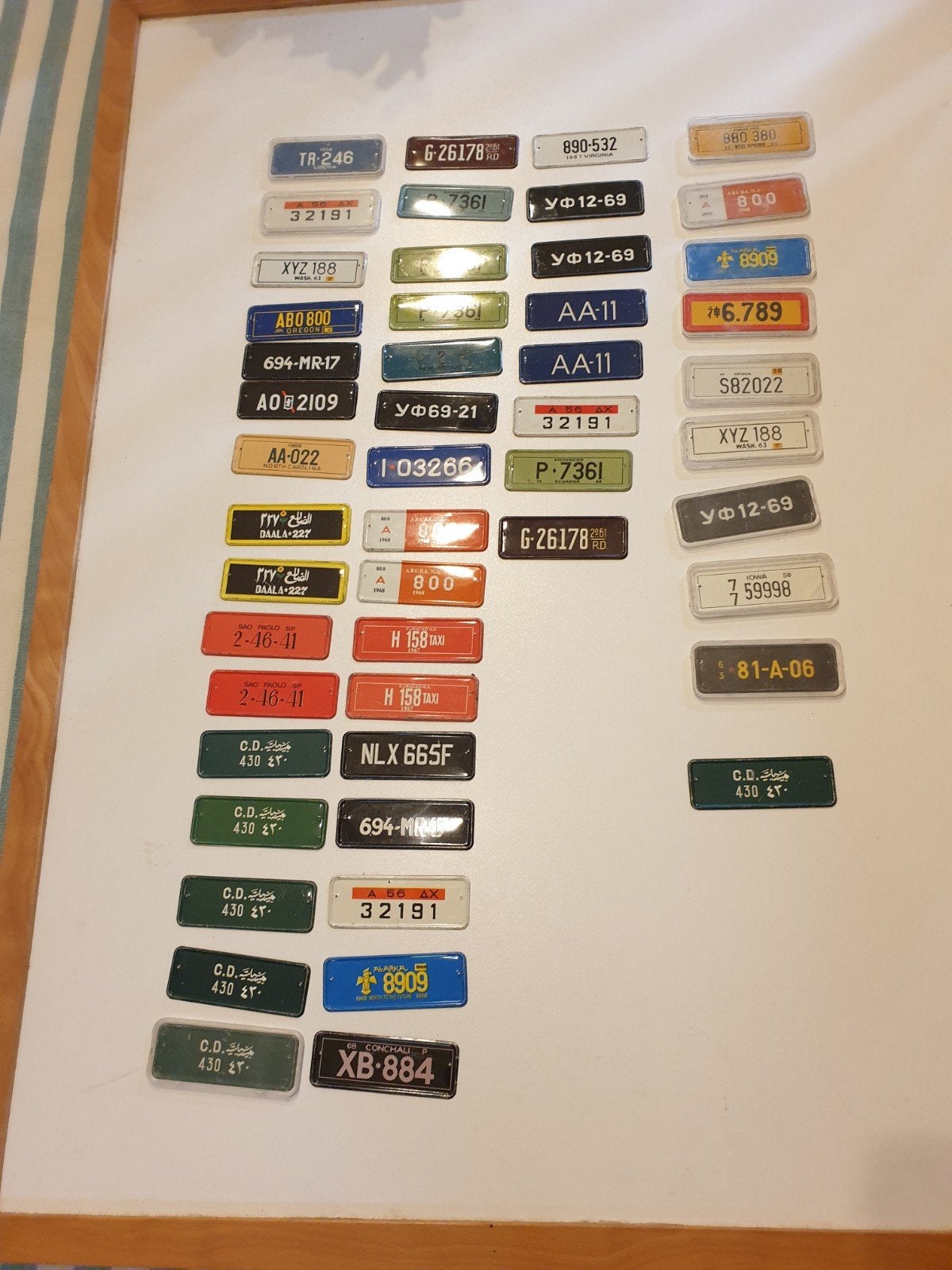 petites plaques d'immatriculation rombouts en la vach qui ri, Collections, Enlèvement ou Envoi, Utilisé