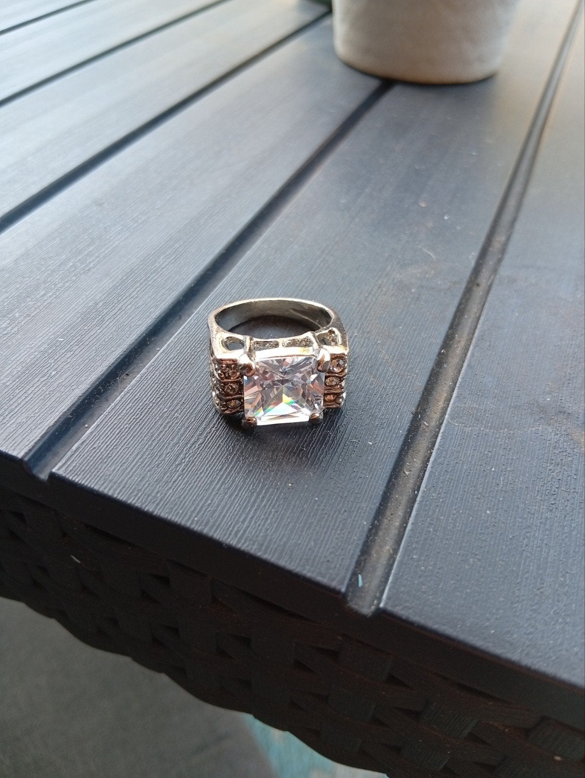 Mooie grote zilveren  ring met prachtige edelsteentjes, 20 of groter, Heer, Nieuw, Ophalen of Verzenden