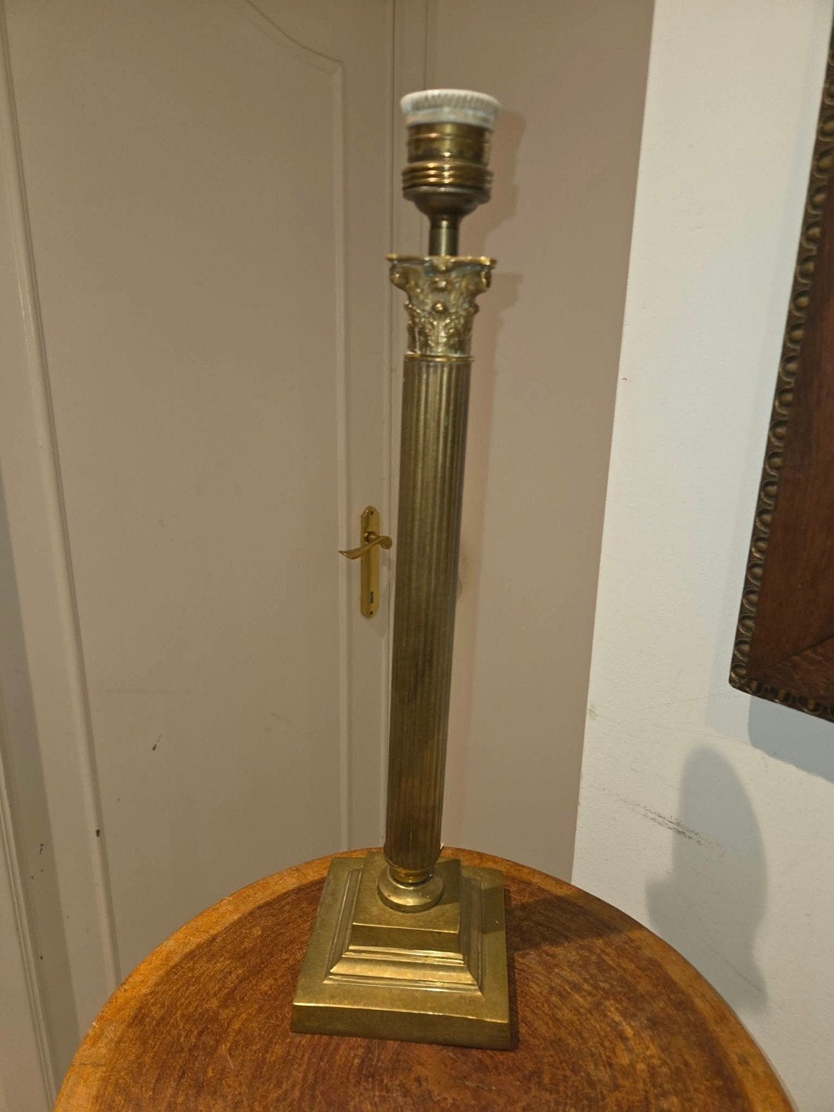 Authentieke Vintage Messing Tafellamp – Korinthische Zuil, Ophalen of Verzenden