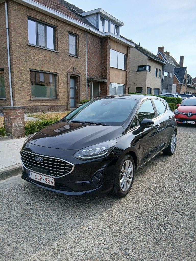 Ford Fiesta, Auto's, Stof, Navigatiesysteem, Zwart, 1251 kg