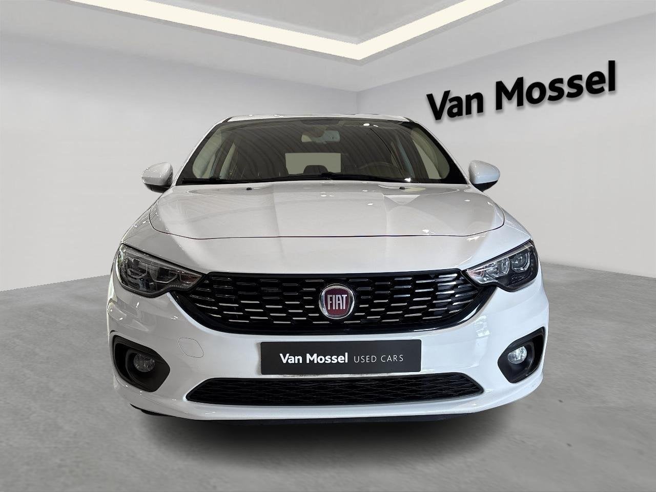 Fiat Tipo 1.4 95 pk Easy, Achat, Euro 6, Entreprise, Boîte manuelle