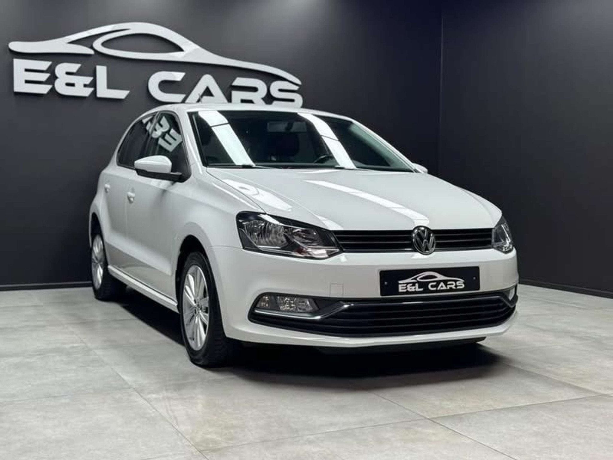 Volkswagen Polo Vendu/Sold (automatique), 1197 cm³, 90 ch, Euro 6, Entreprise