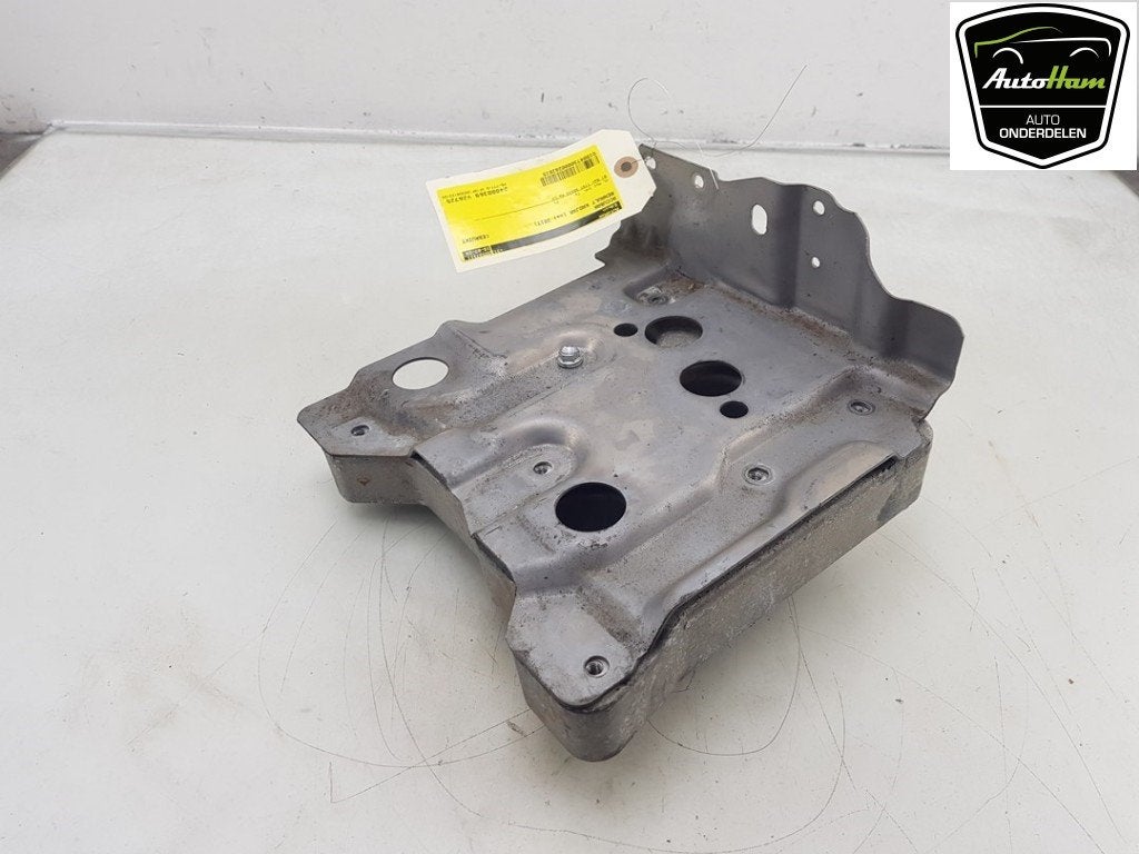 BAC A BATTERIE Renault Kadjar (RFEH) (|648664EF0A|), Renault, Utilisé, Peter-Huppertz-Straße 5
51063  Köln, DE, Dialog.deutschland@renault.de
