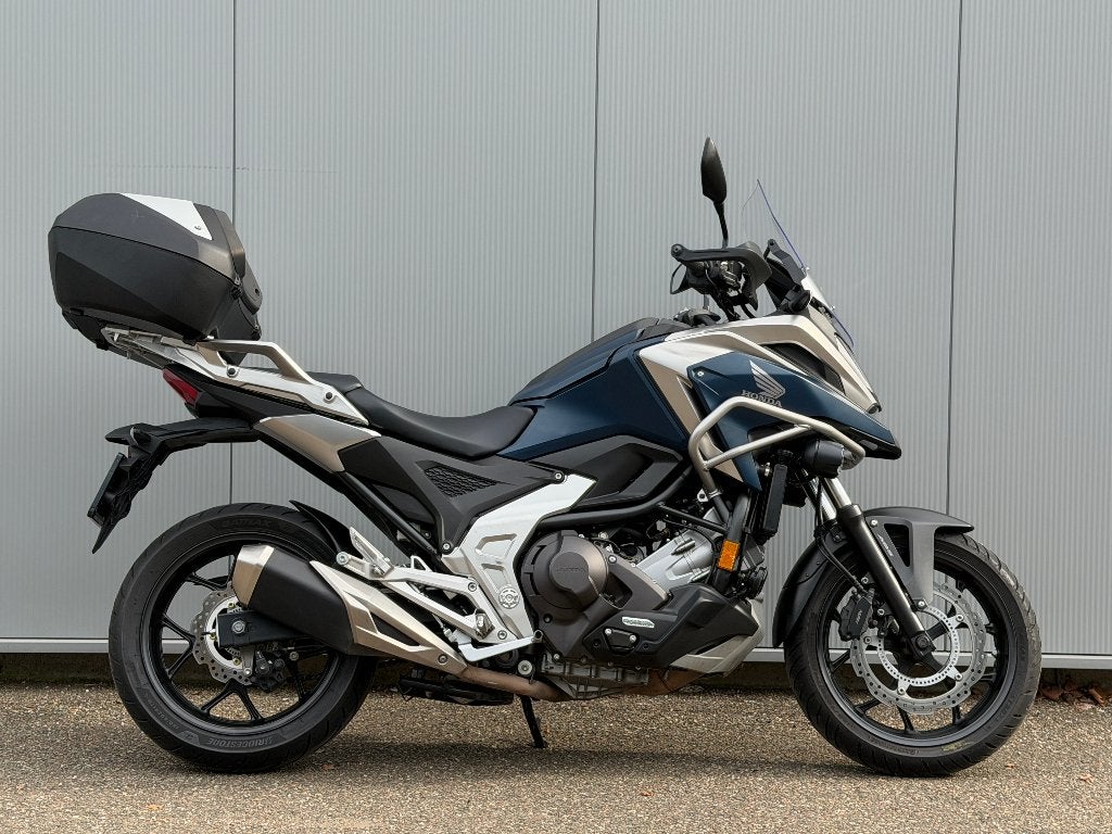 Honda NC 750 X DCT automaat / Topkoffer / 2023, Motoren, 2 cilinders, Motorrijbewijs A, Bedrijf, Meer dan 35 kW