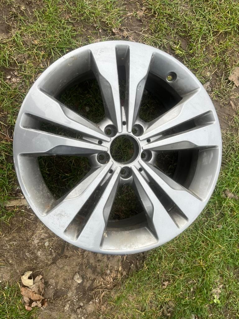 1 jante Mercedes CLA, Enlèvement, 18 pouces, 245 mm, Jante(s)