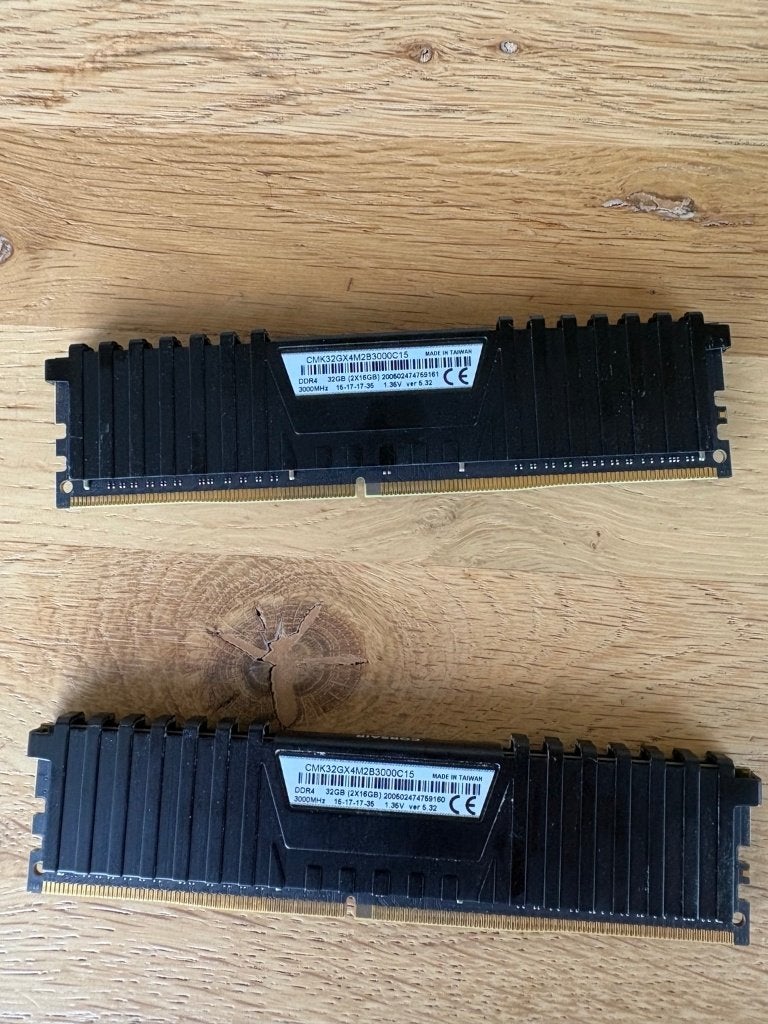 Corsair Vengeance LPX 32GB (2x16GB) DDR4 3000MHz CL16, Gebruikt, 32 GB, DDR4, Ophalen of Verzenden