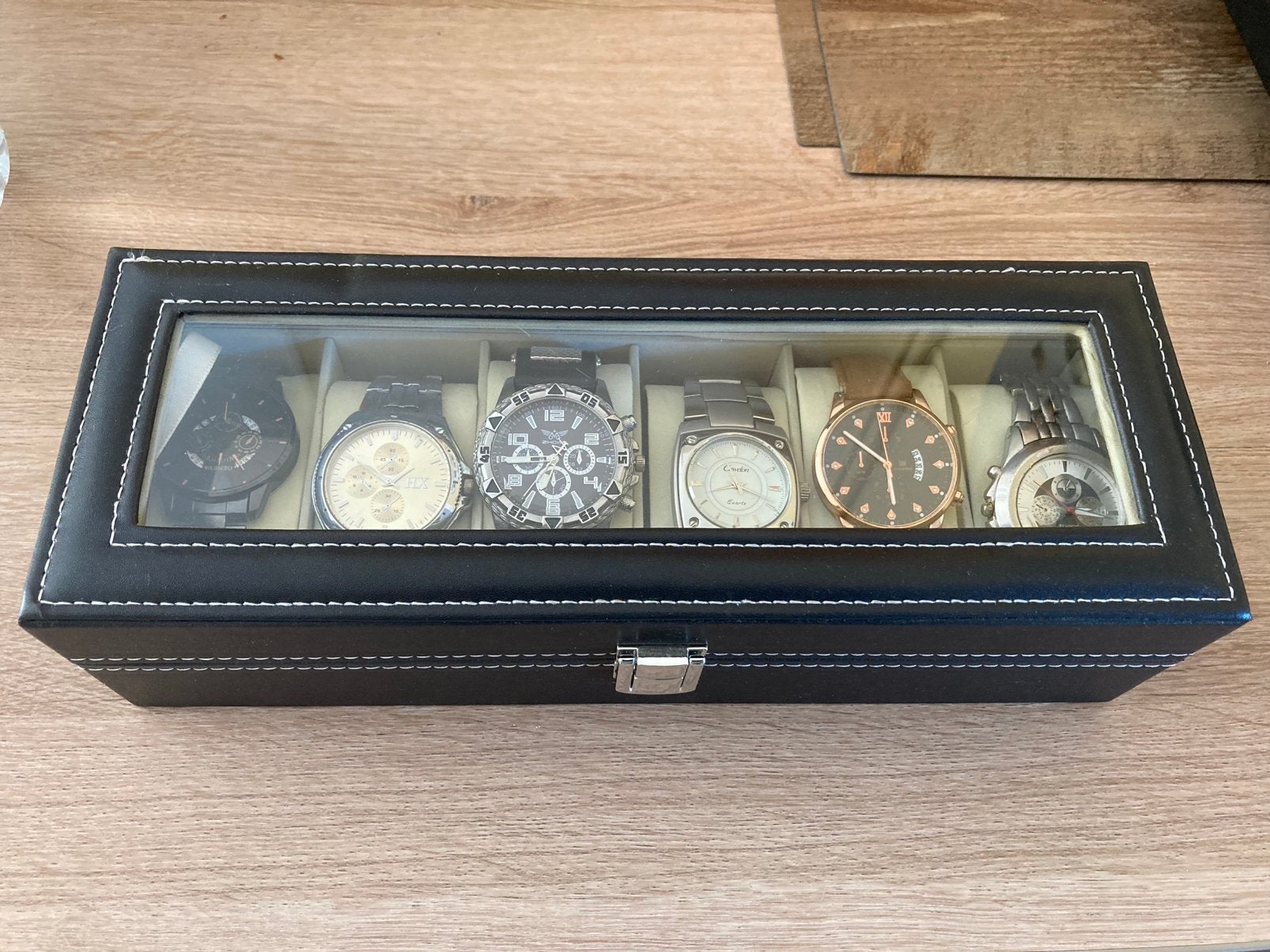 6 mannenhorloges in opbergdoos, Ophalen of Verzenden