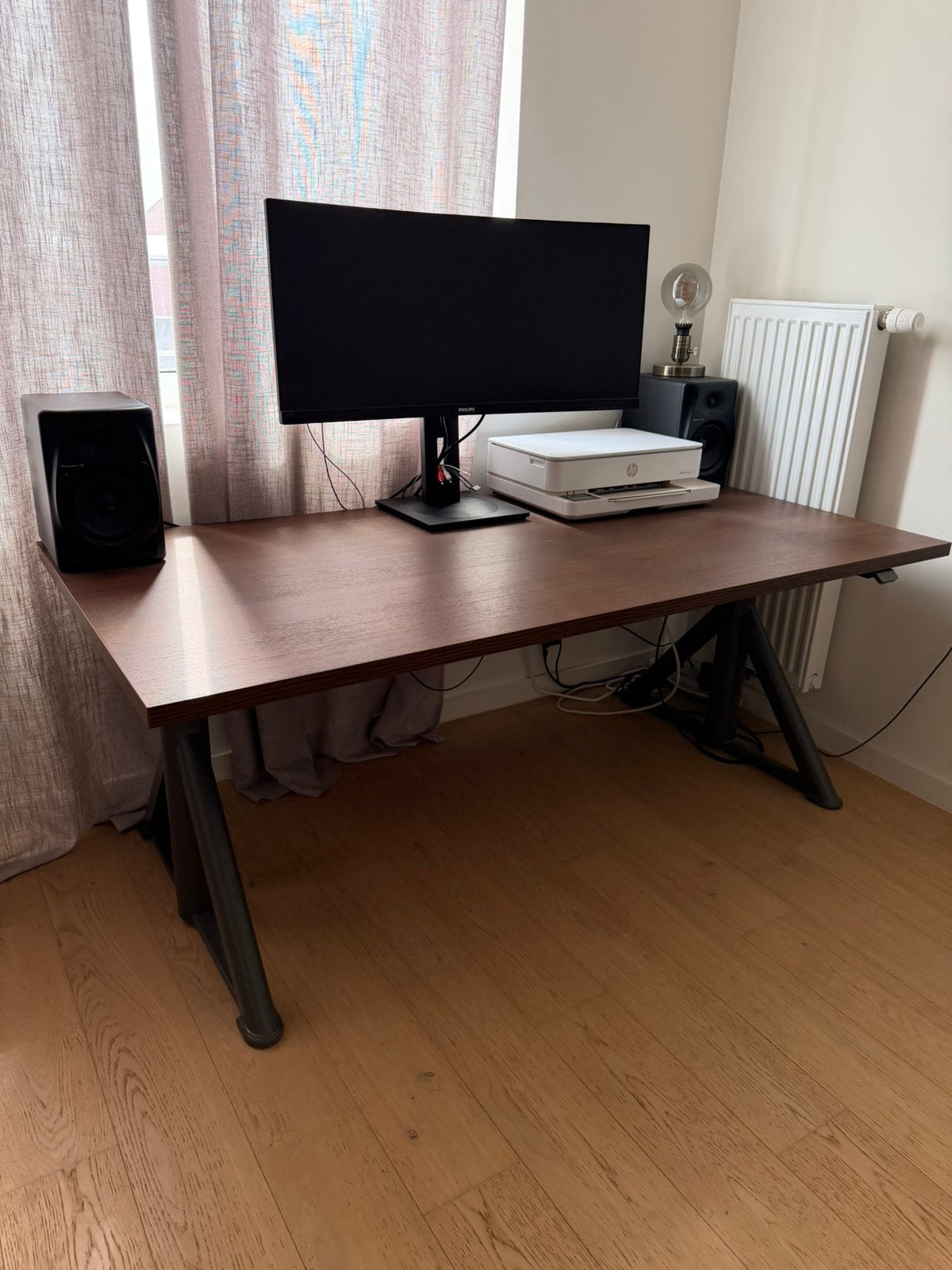 IDÅSEN Bureau zit/sta, bruin 160x80 cm, 160 cm, Bureau assis-debout, Électrique, Comme neuf