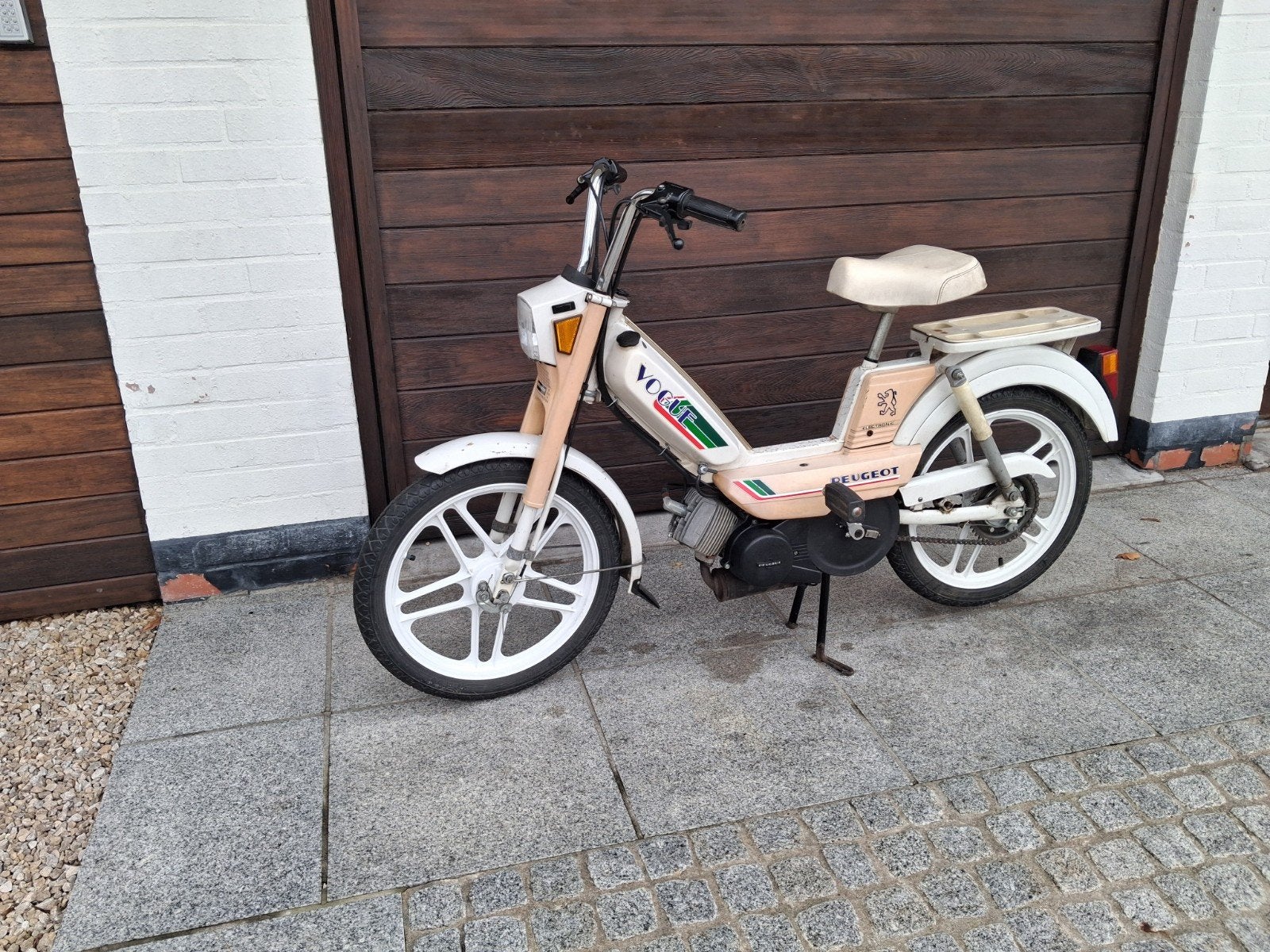 peugeot vogue, Enlèvement