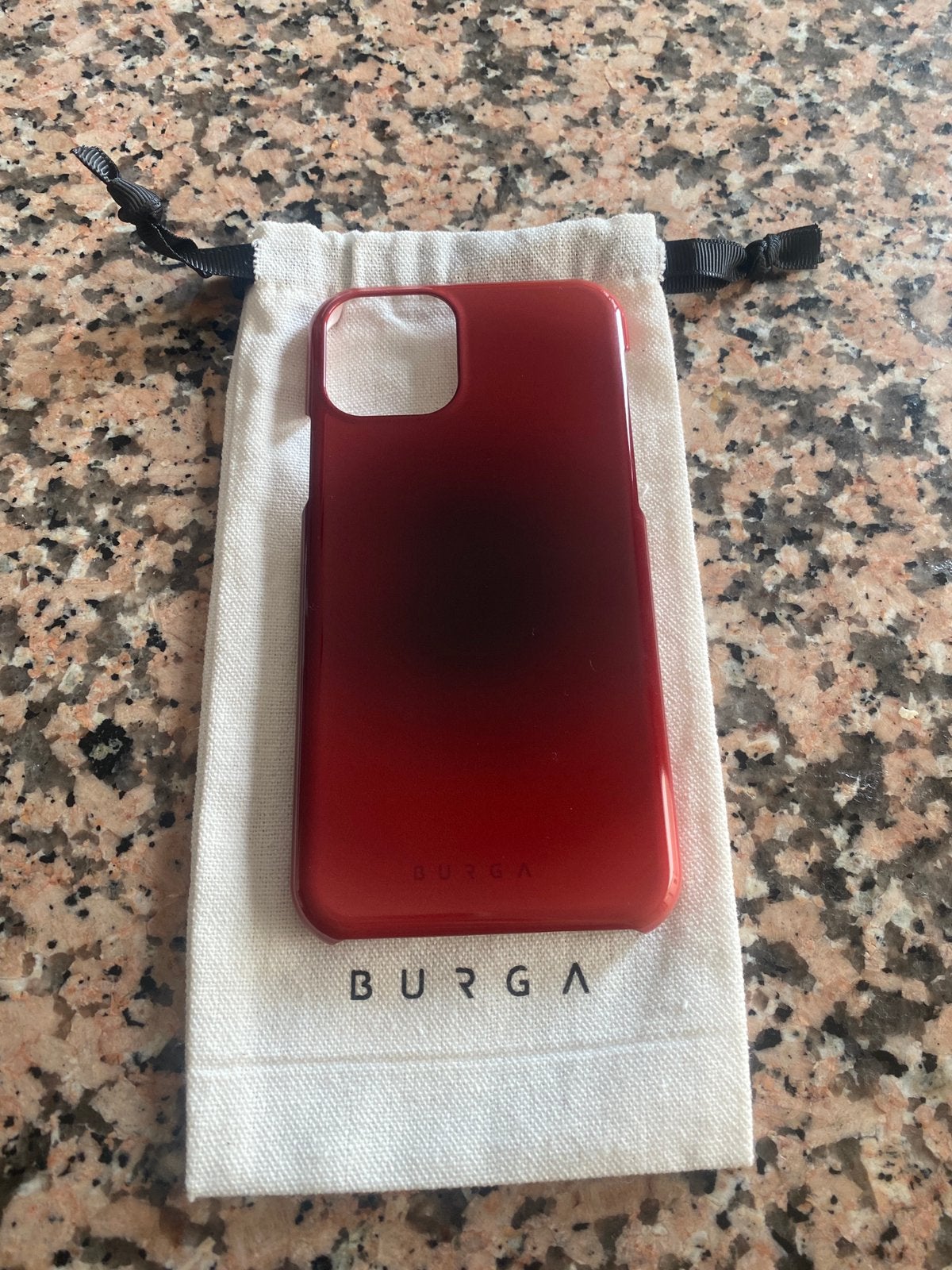 Burga cover iphone 11 pro, Télécoms, Téléphonie mobile | Housses, Coques & Façades | Apple iPhone, Enlèvement, Comme neuf, Burga