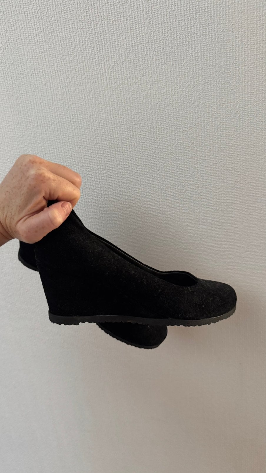 Chaussures compensées noires - taille 37, Enlèvement, Comme neuf, Noir