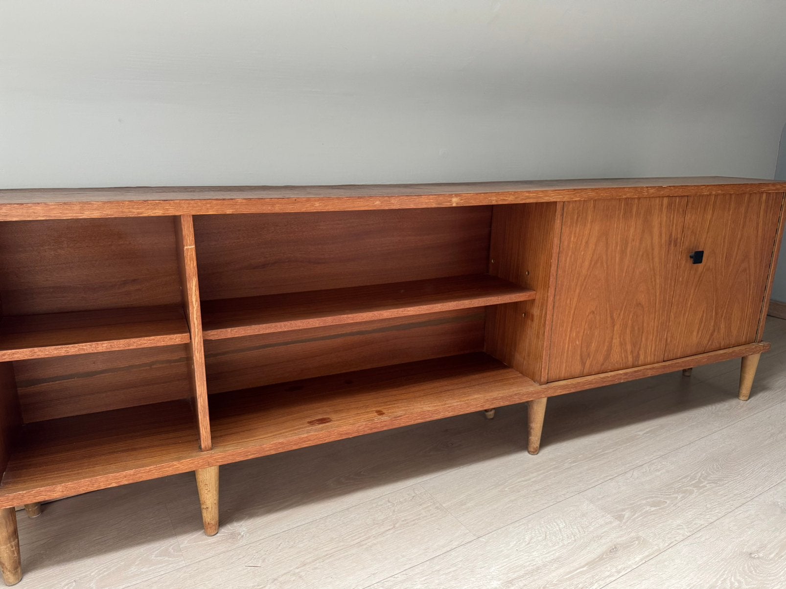 Vintage / retro tv-meubel, Huis en Inrichting, Ophalen, Gebruikt, 150 tot 200 cm, Minder dan 25 cm