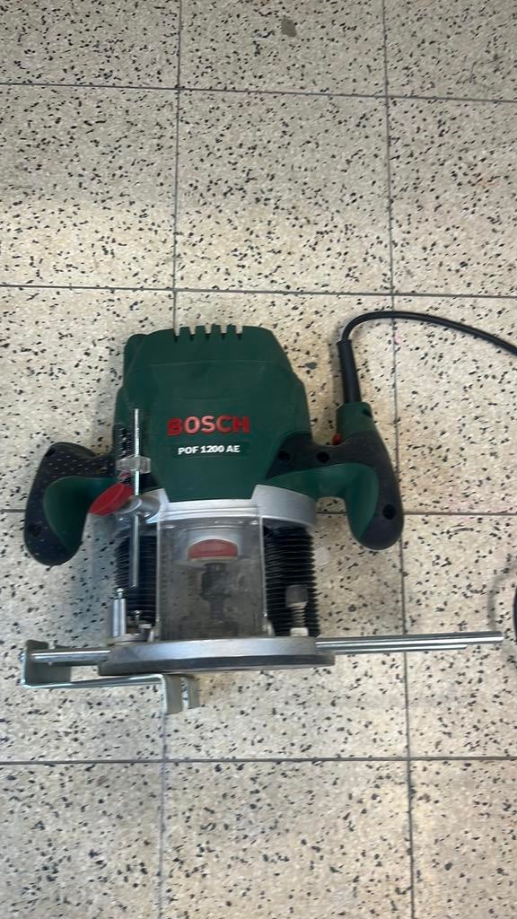 Bosch bovenfrees pof1200 ae, Ophalen, Gebruikt, Elektrisch, Bovenfrees