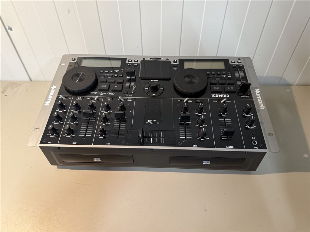 Numark iCDMIX3 twin drive CD/MP3/iPOD speler - werkend, Muziek en Instrumenten, Ophalen of Verzenden, Zo goed als nieuw