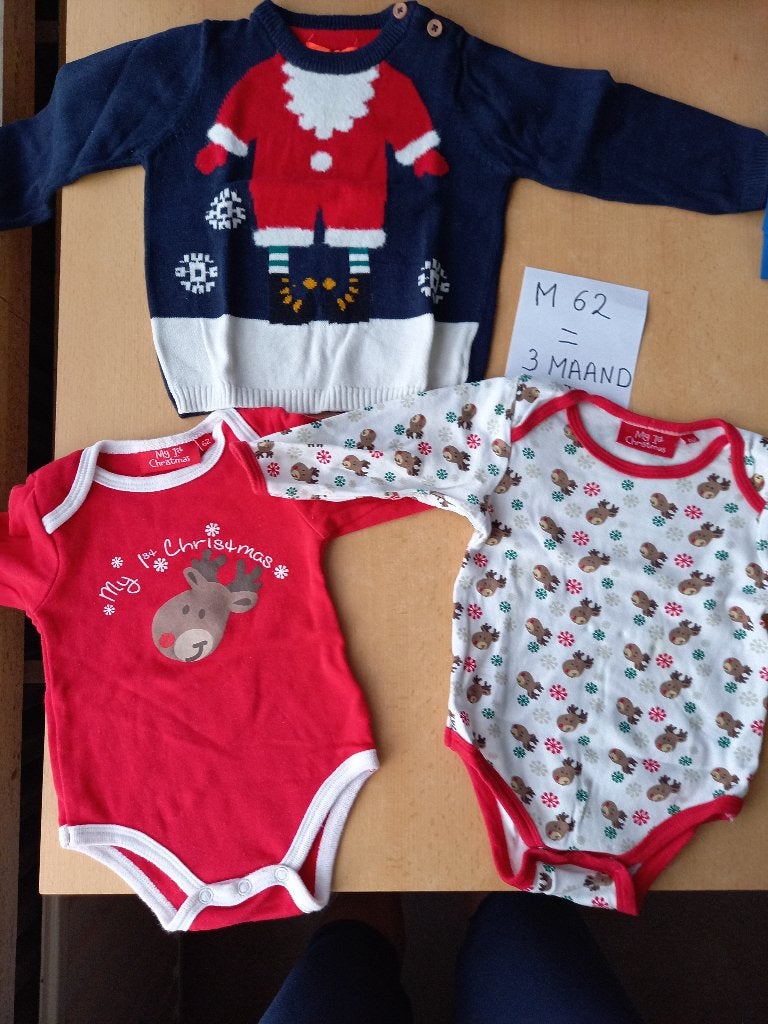 Ensemble de vêtements de Noël taille 62, Garçon ou Fille, Enlèvement ou Envoi, Ensemble, Comme neuf