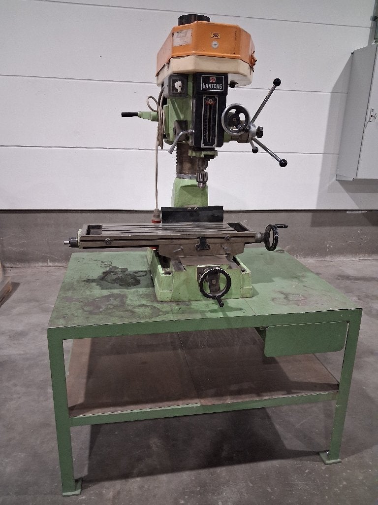 Boor-freesmachine met kruistafel, Ophalen, Gebruikt