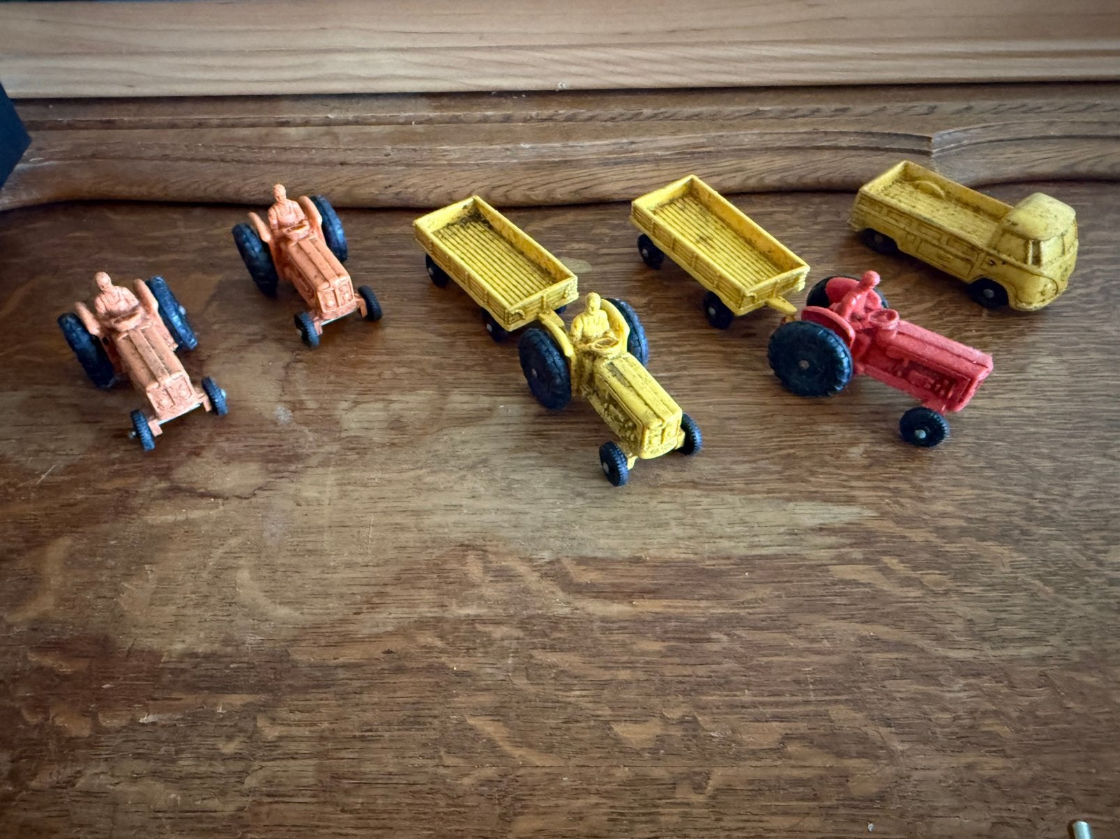 Landbouwvoertuigen / VW/ pickup, Hobby en Vrije tijd, Modelauto's | 1:32, Ophalen of Verzenden, Zo goed als nieuw, Tractor of Landbouw